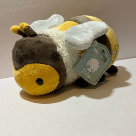 Bellzi Bumble Bii Bee Plush Stuffed Animal 11 In NWT - Picture 1 of 7